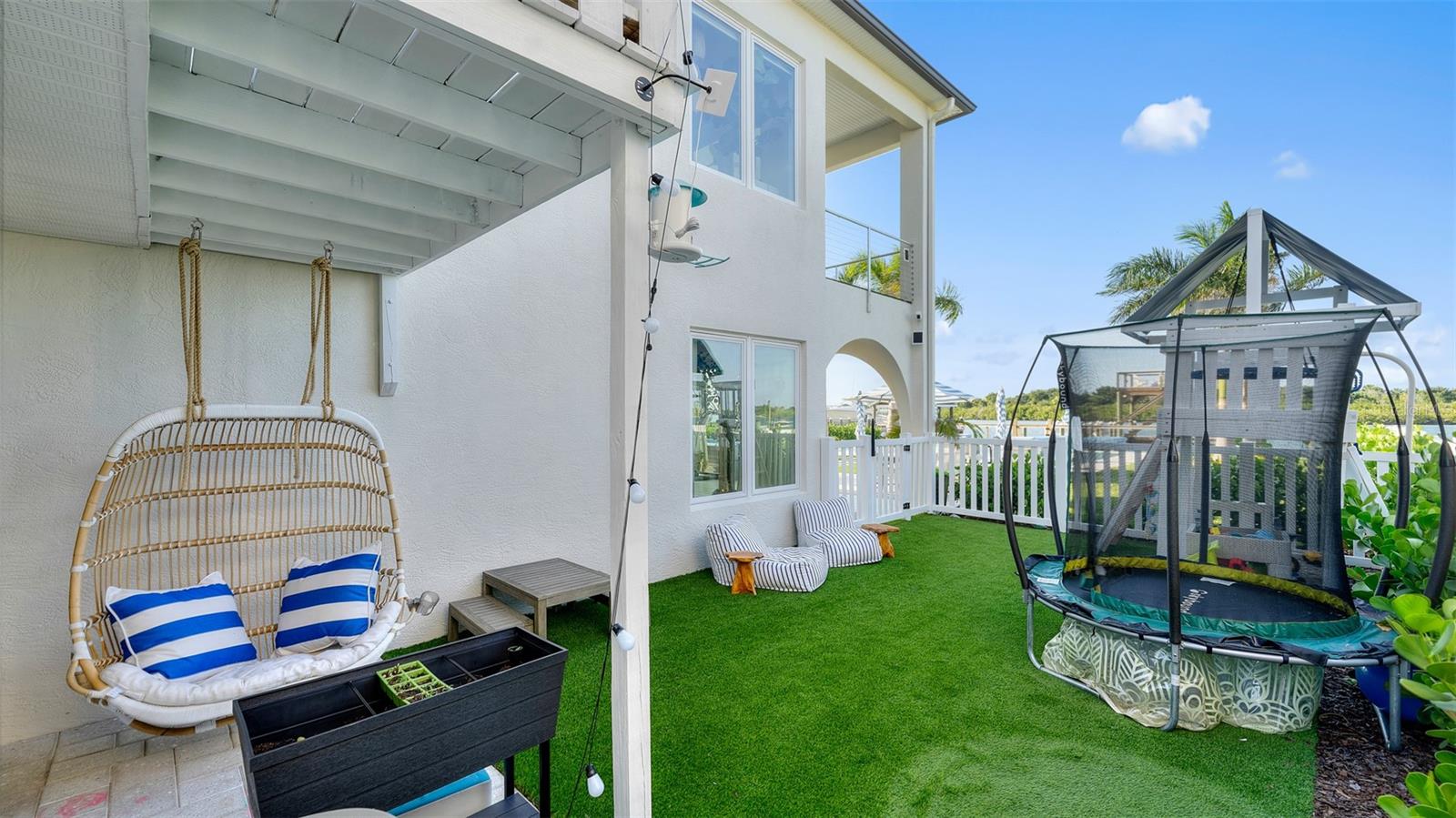 INLET SHORES - Residential
