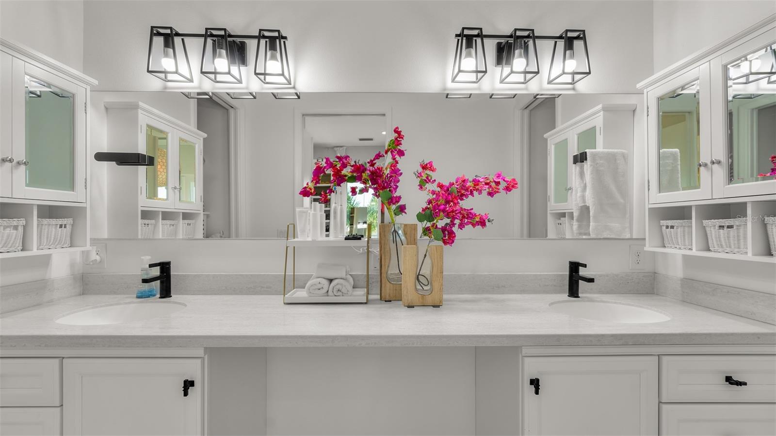 INLET SHORES - Residential
