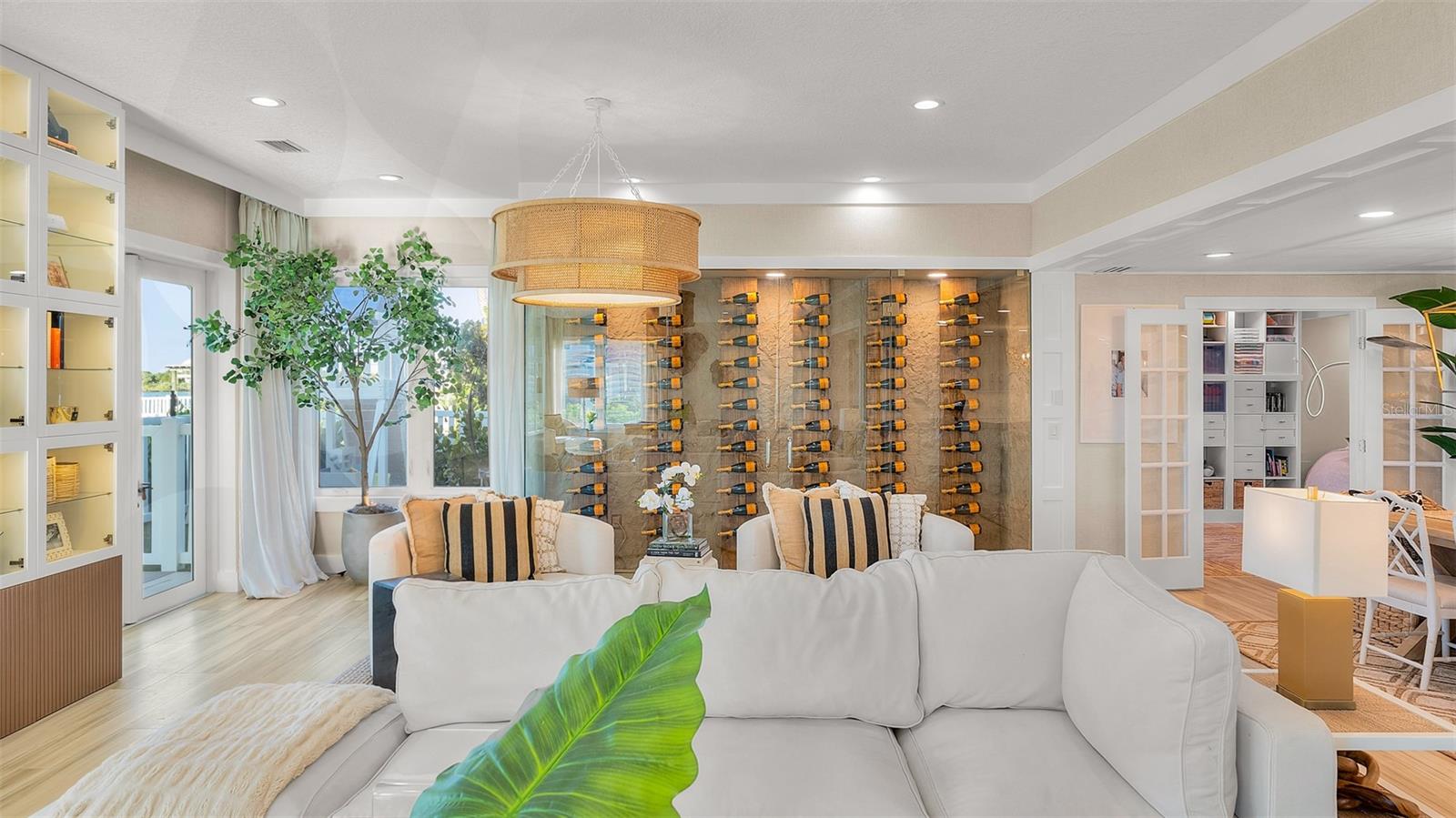 INLET SHORES - Residential