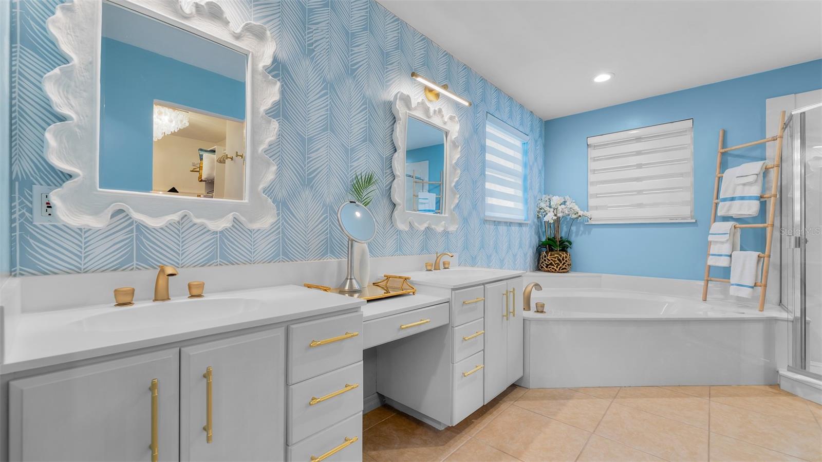 INLET SHORES - Residential