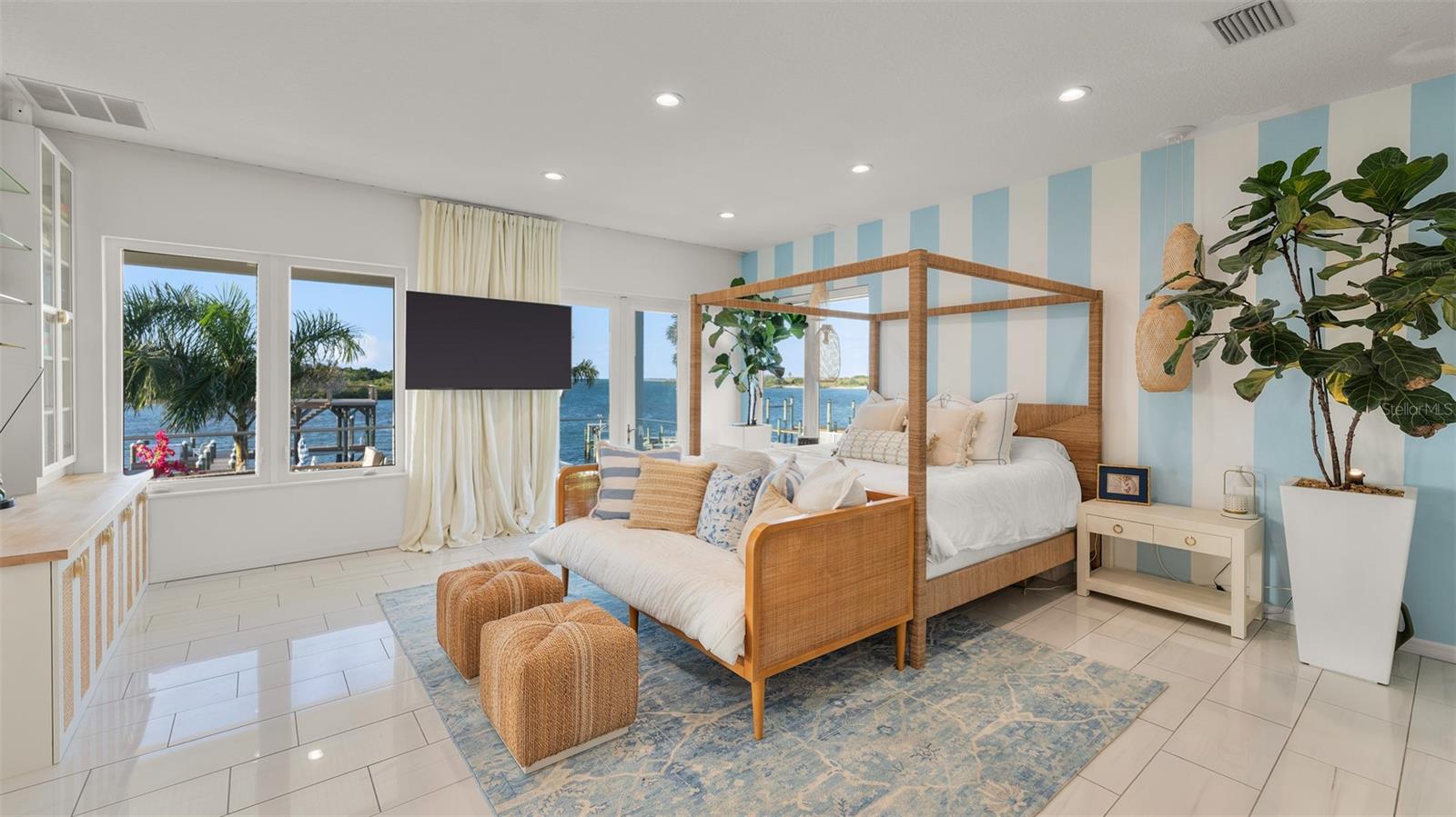 INLET SHORES - Residential