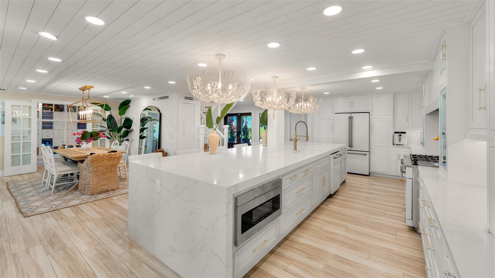 INLET SHORES - Residential