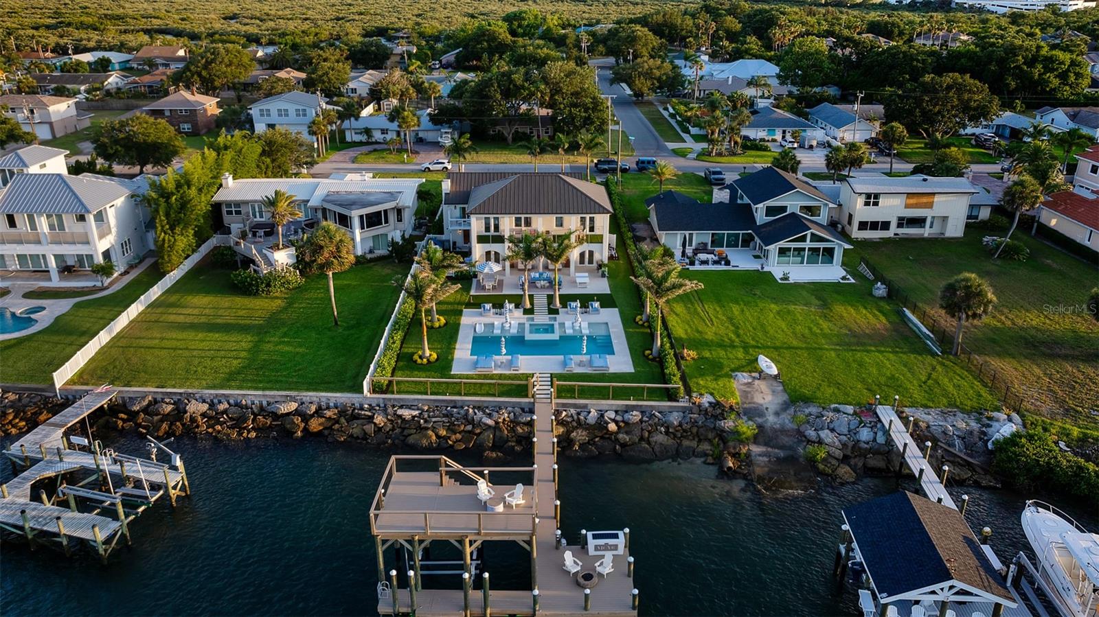 INLET SHORES - Residential