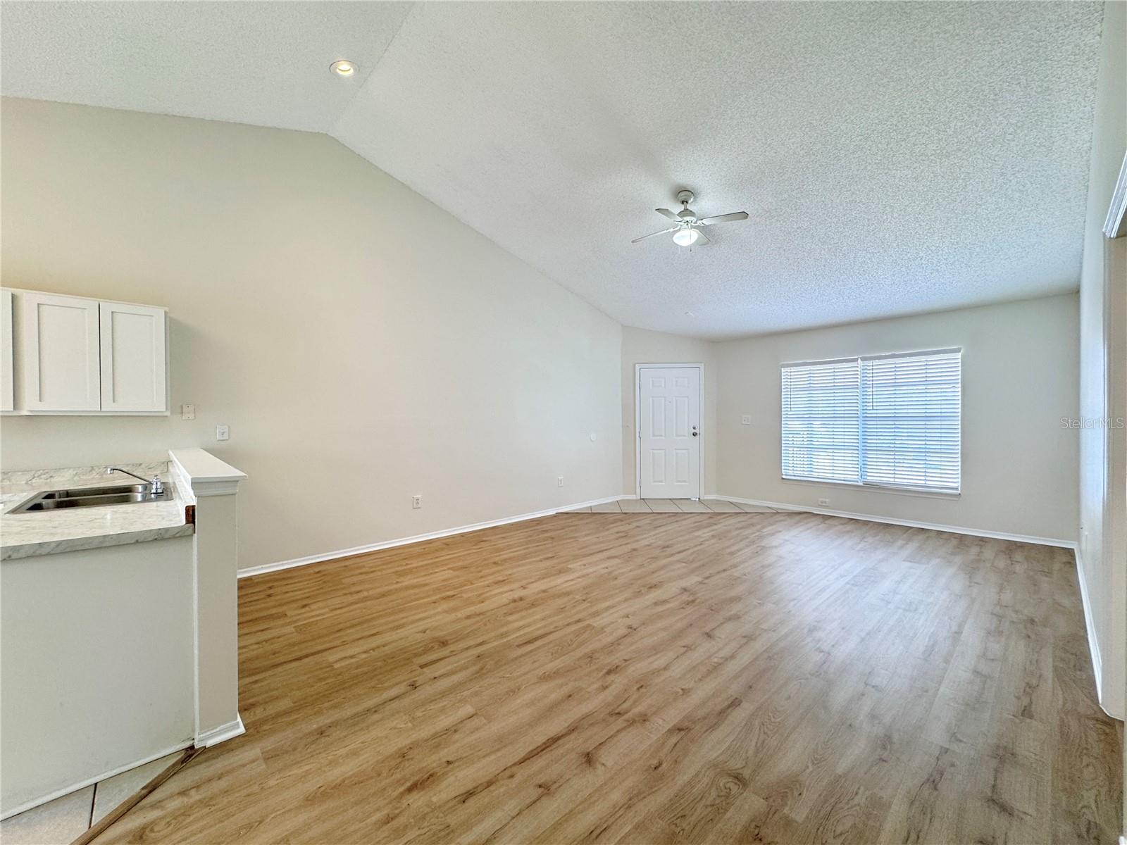 LANCELOT AT WINTER PARK CONDO - Residential Lease