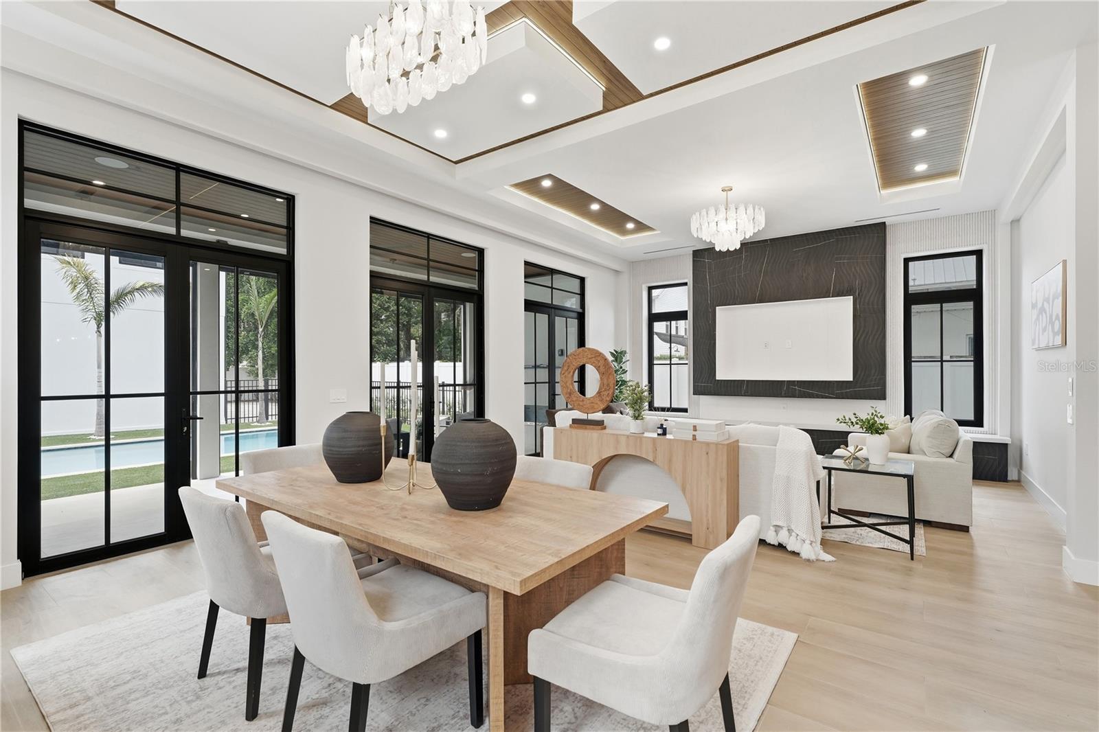 IVANHOE PARK REP - Residential