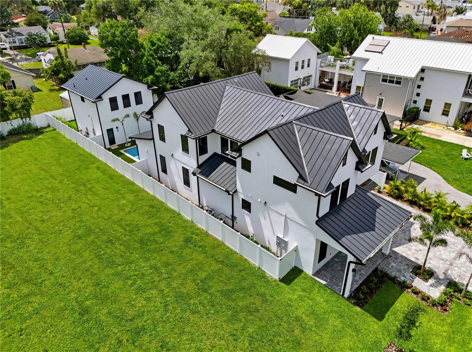 IVANHOE PARK REP - Residential