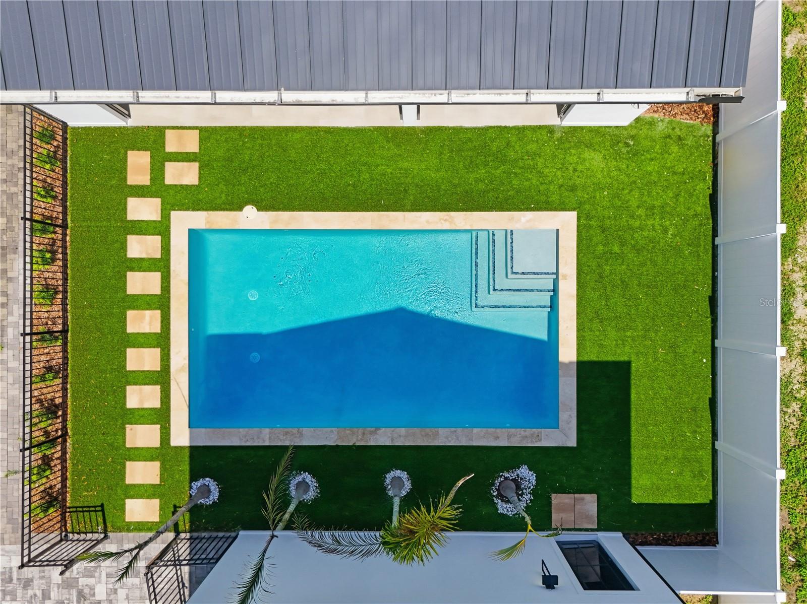 IVANHOE PARK REP - Residential