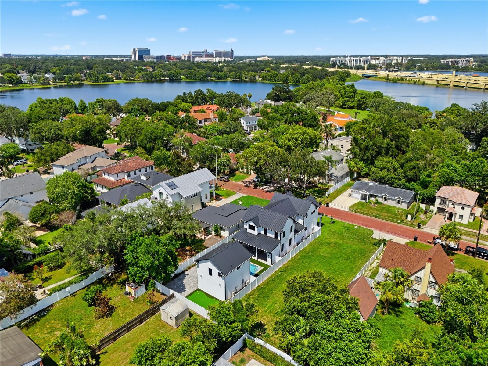 IVANHOE PARK REP - Residential