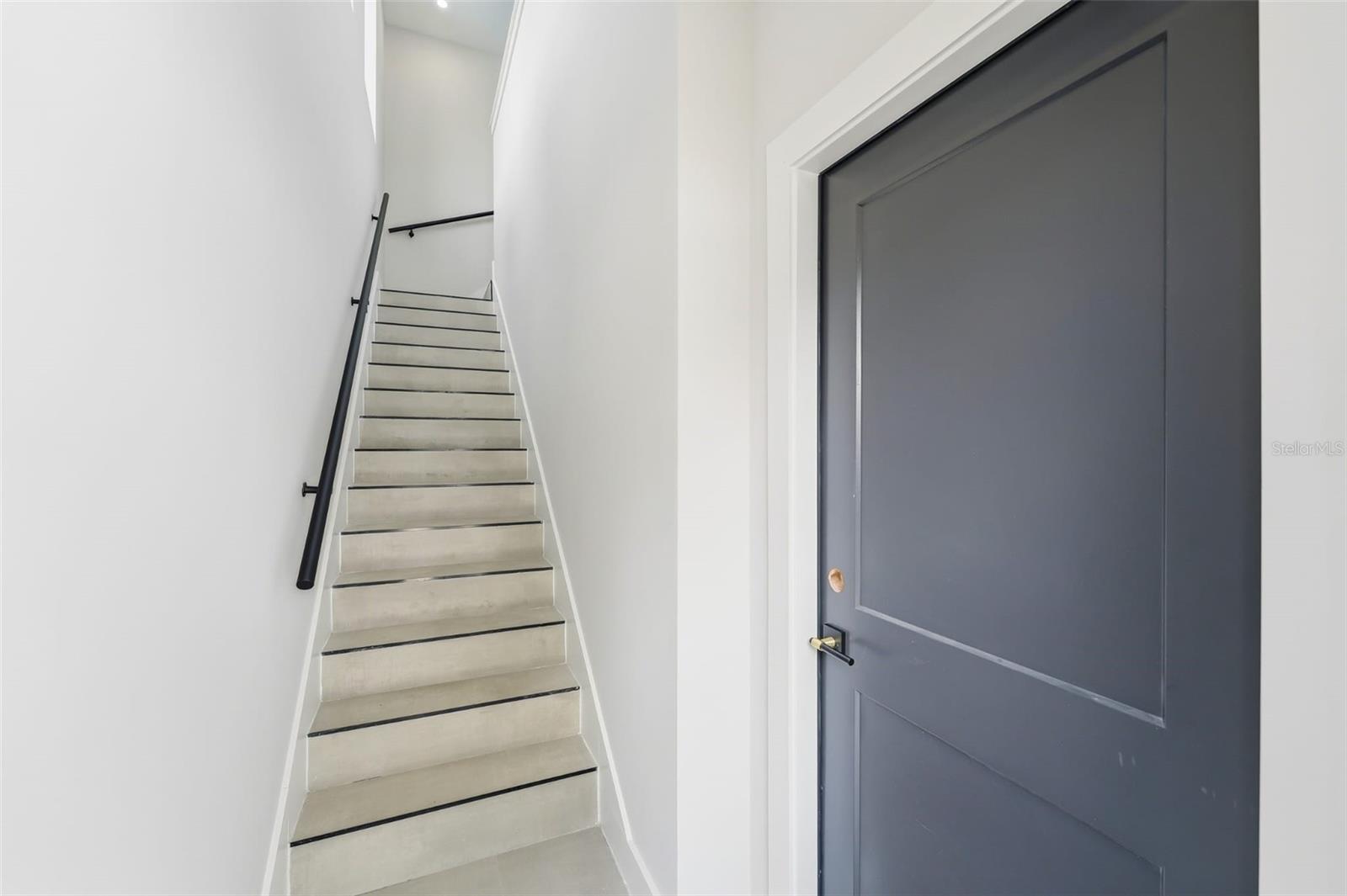 IVANHOE PARK REP - Residential