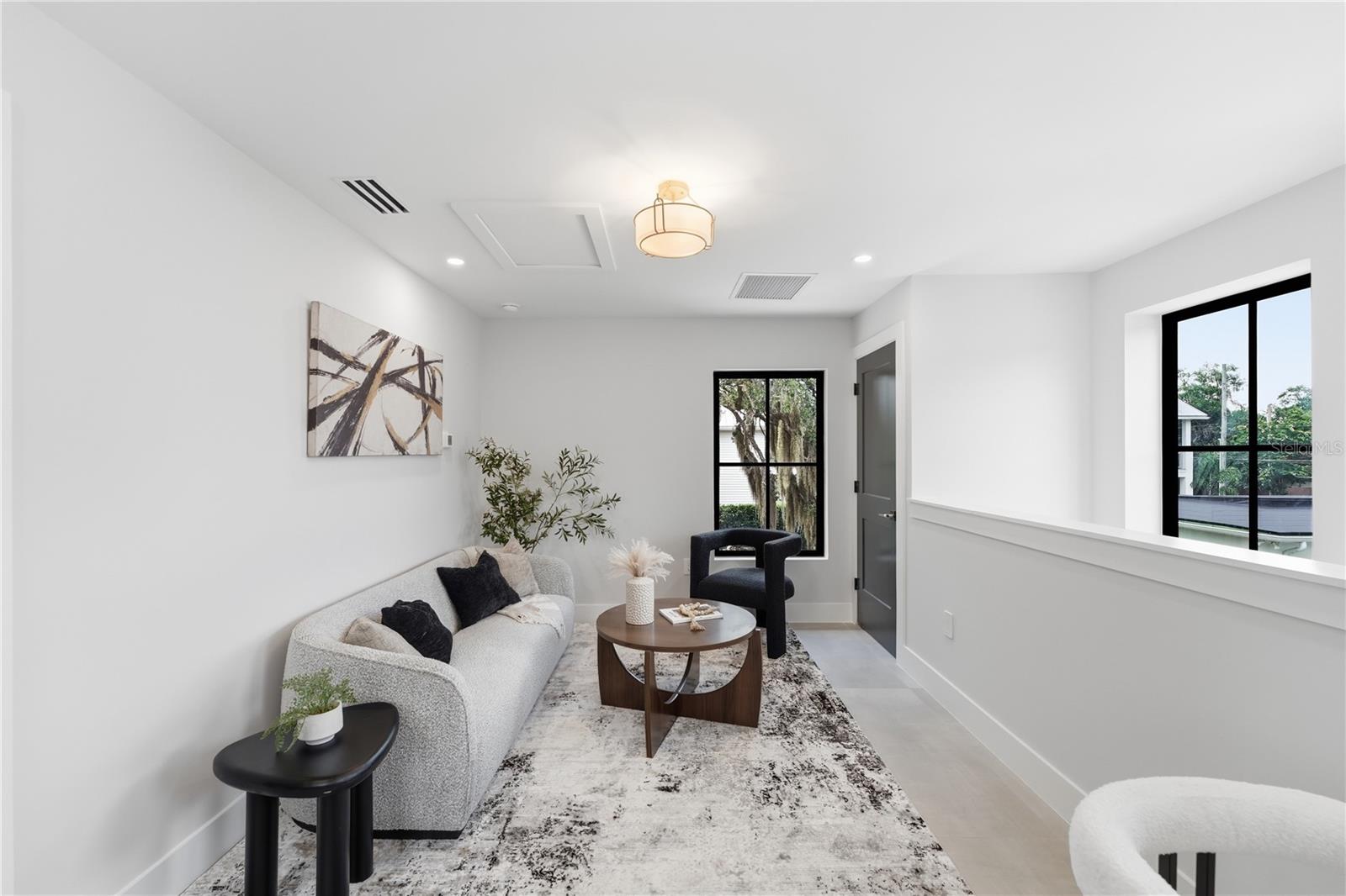 IVANHOE PARK REP - Residential