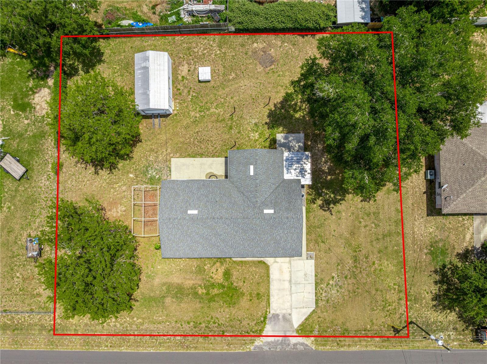 LAKE WEIR GARDENS - Residential