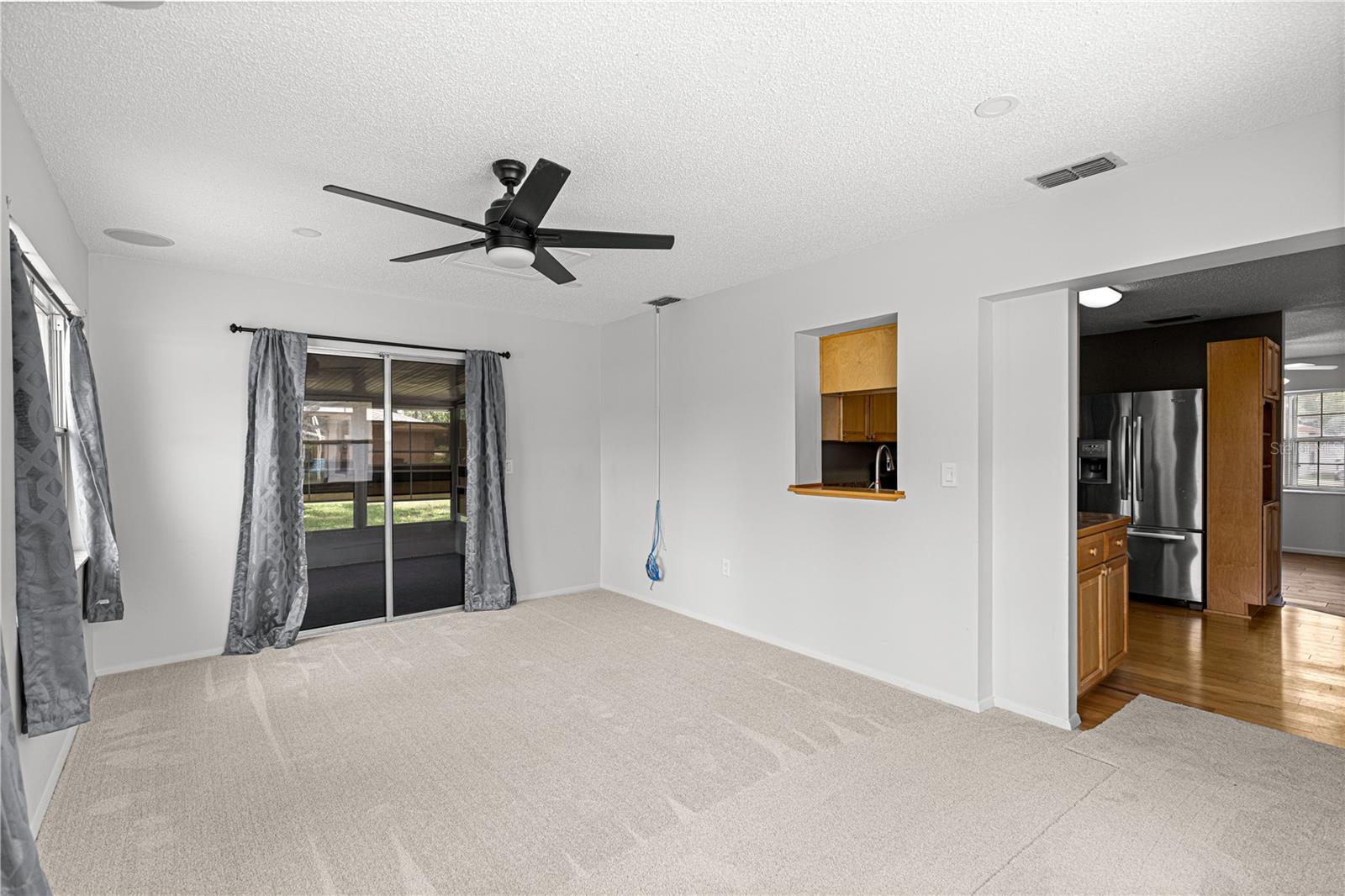 LAKE WEIR GARDENS - Residential