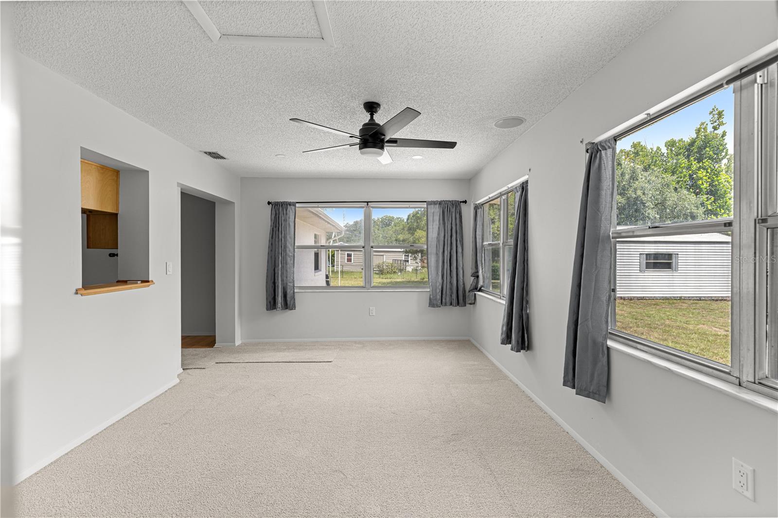 LAKE WEIR GARDENS - Residential