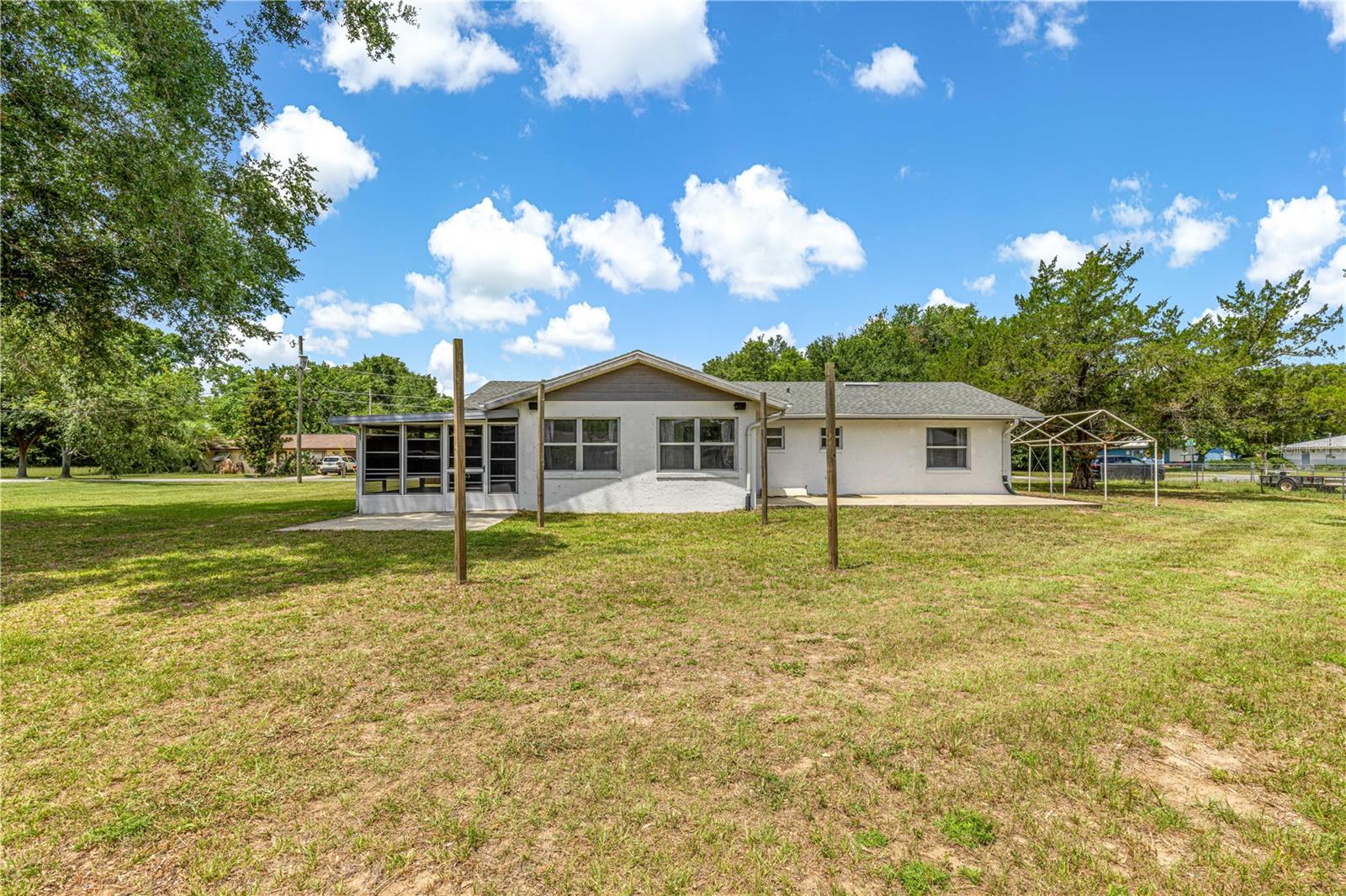 LAKE WEIR GARDENS - Residential