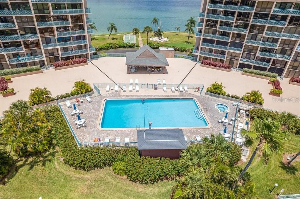 KEY CAPRI CONDO - Residential