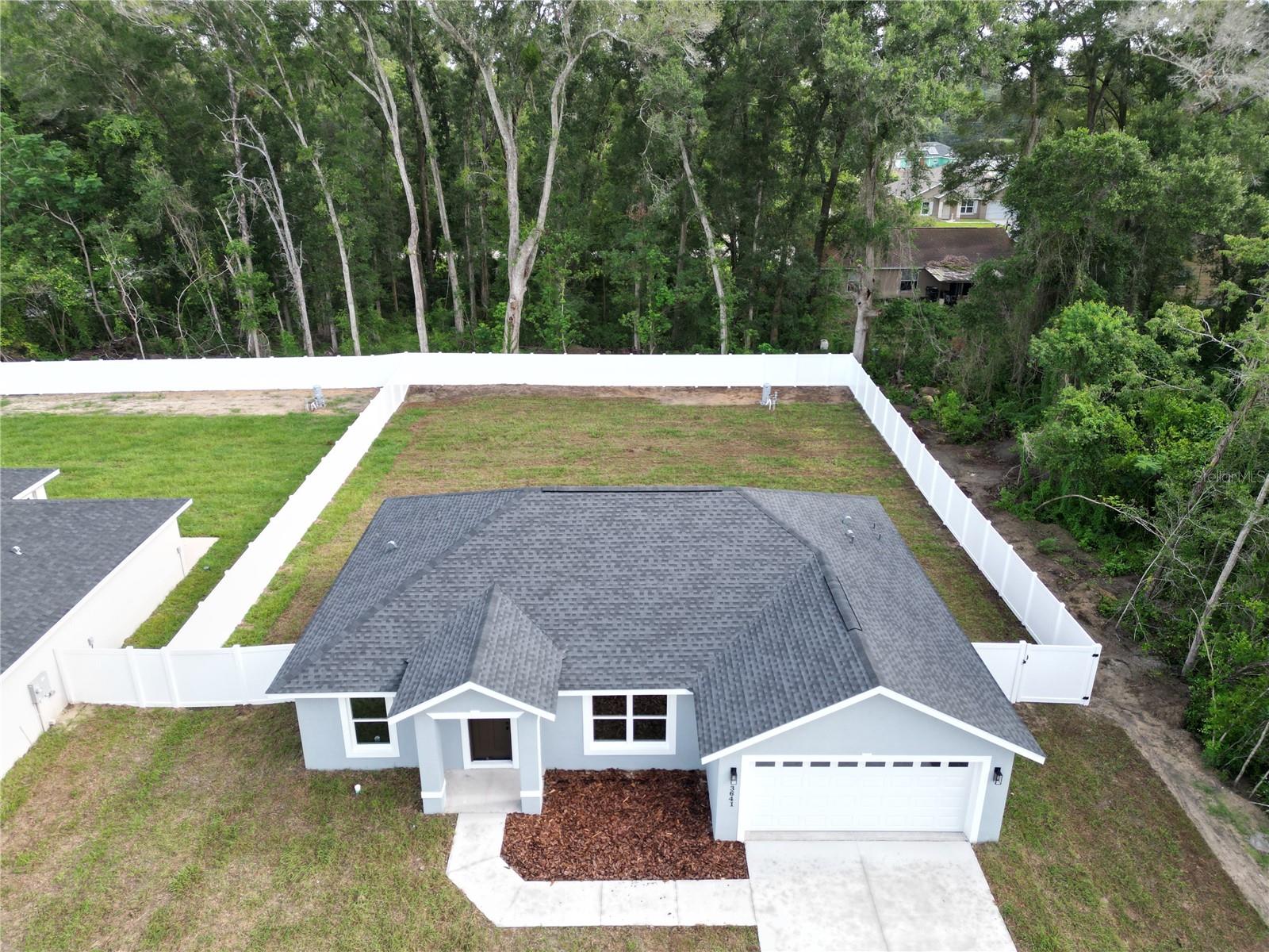 BELLEVIEW HTS ESTS UN #11 - Residential