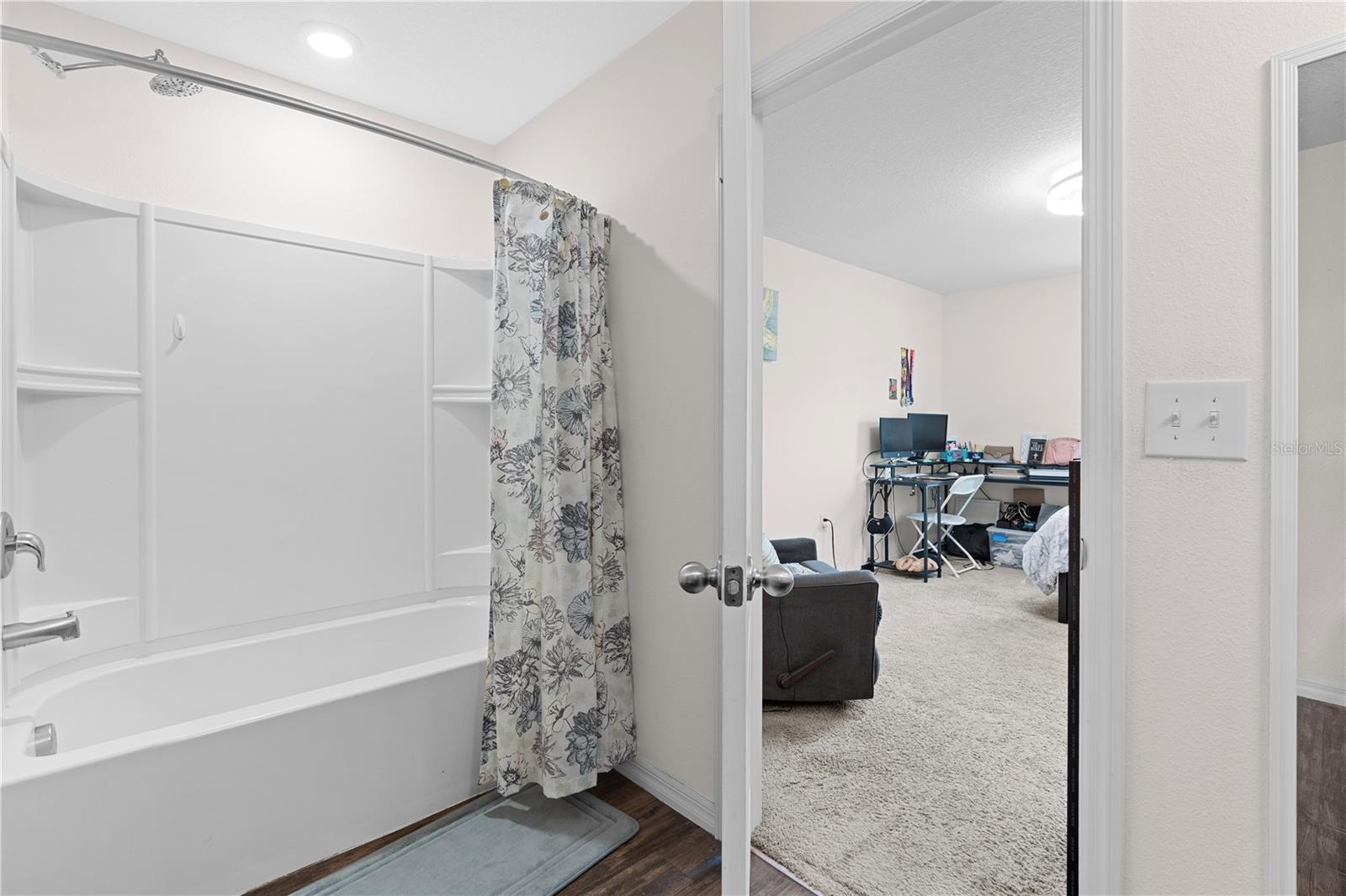 WYNNMERE WEST PH 2 & 3 - Residential