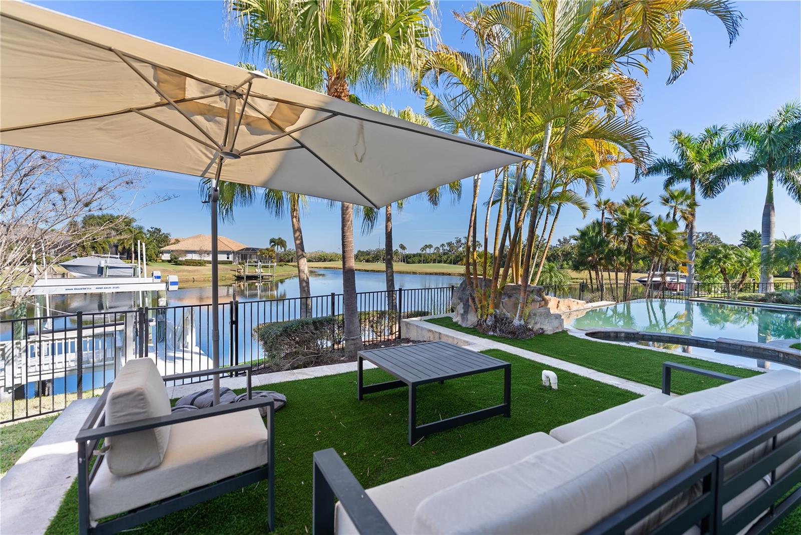 WATERLEFE GOLF & RIVER CLUB - Residential