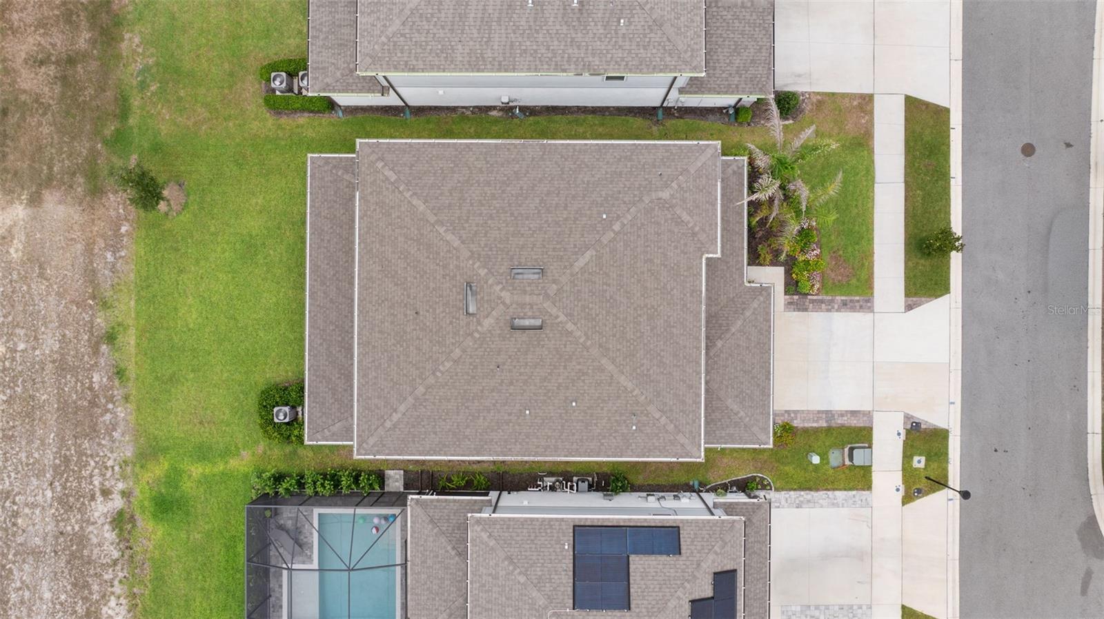 HAMMOCK CREST - Residential