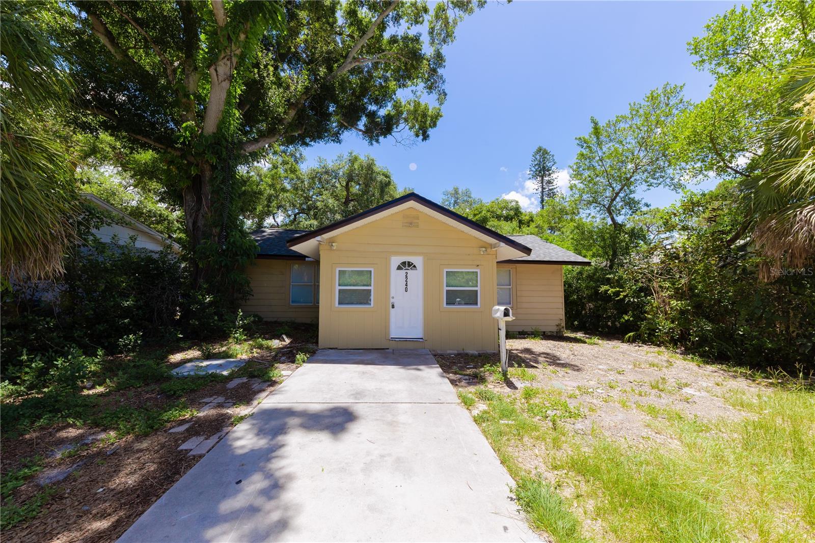 LAUGHNERS LAKEVIEW ADD - Residential