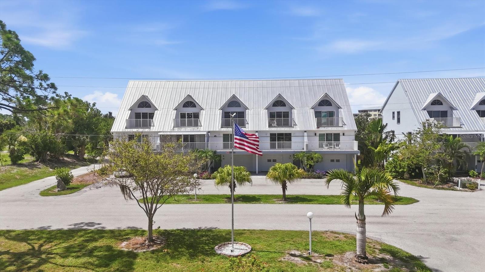 FIDDLERS GREEN 02 PH 03 BLDG 04 - Residential