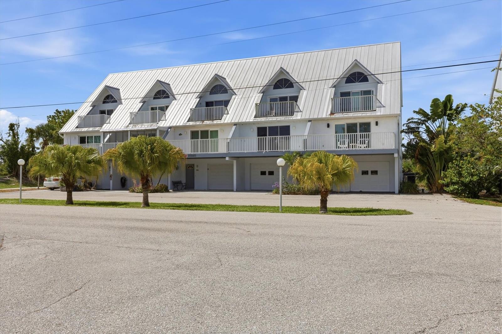 FIDDLERS GREEN 02 PH 03 BLDG 04 - Residential