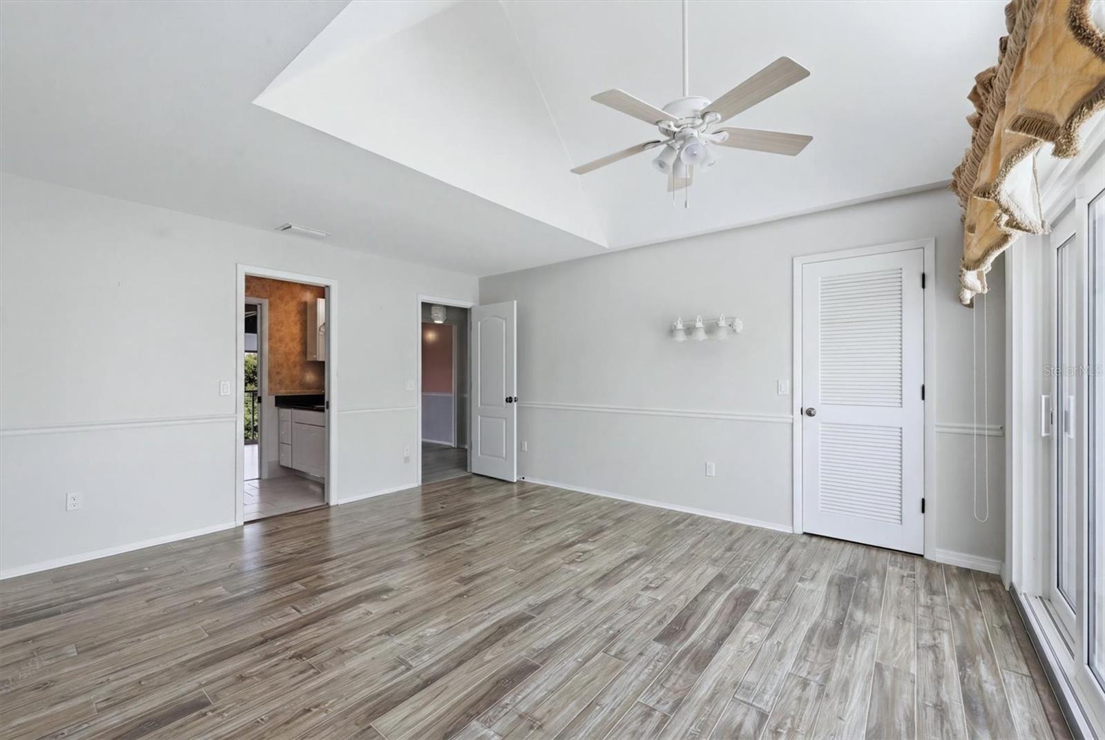 FIDDLERS GREEN 02 PH 03 BLDG 04 - Residential