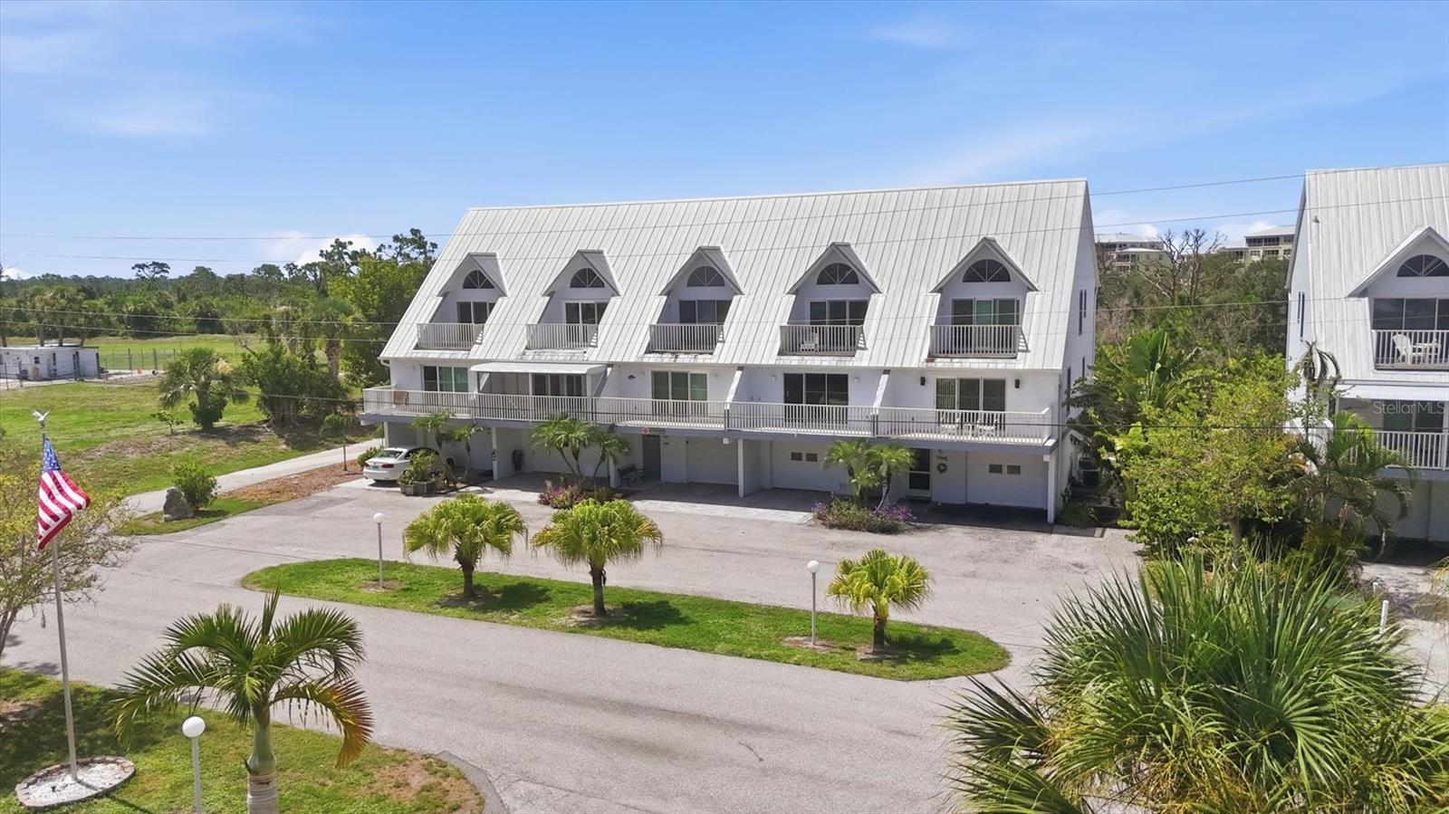FIDDLERS GREEN 02 PH 03 BLDG 04 - Residential