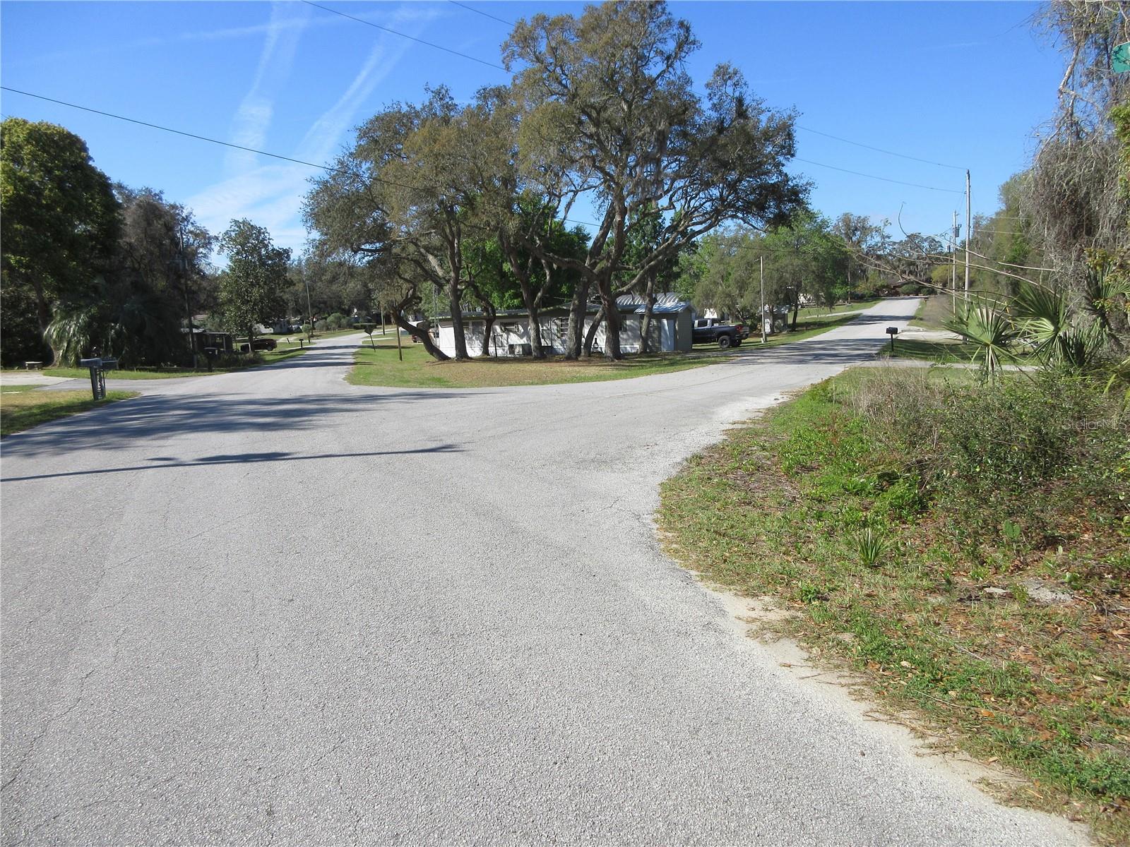 HALFMOON HOMESITES - Land