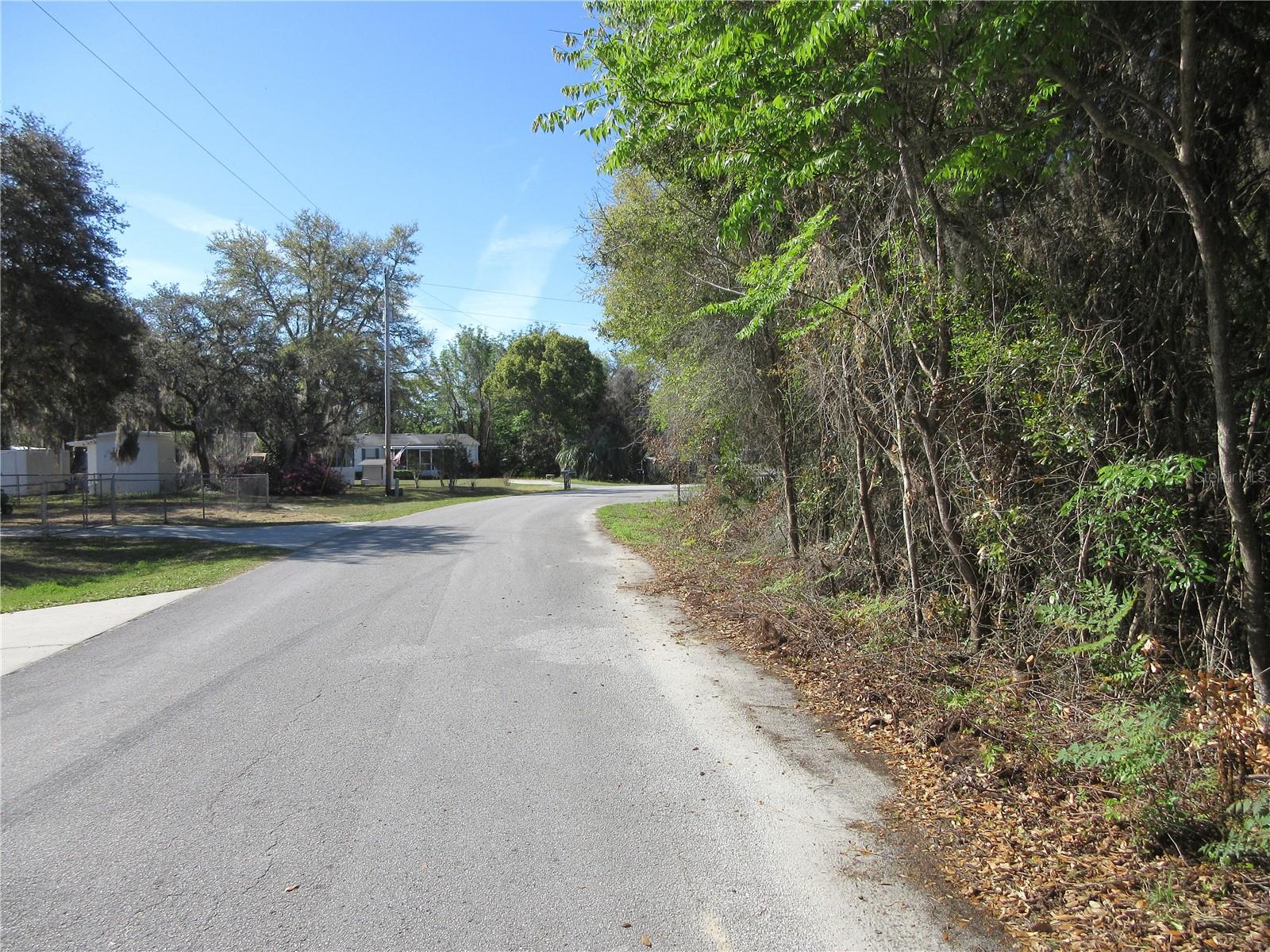 HALFMOON HOMESITES - Land