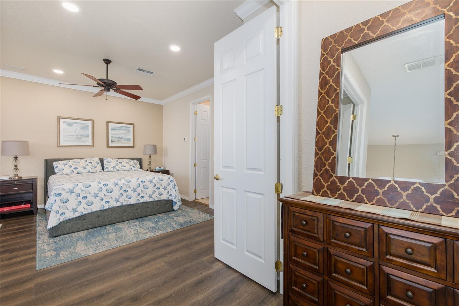 IBIS SUB - Residential