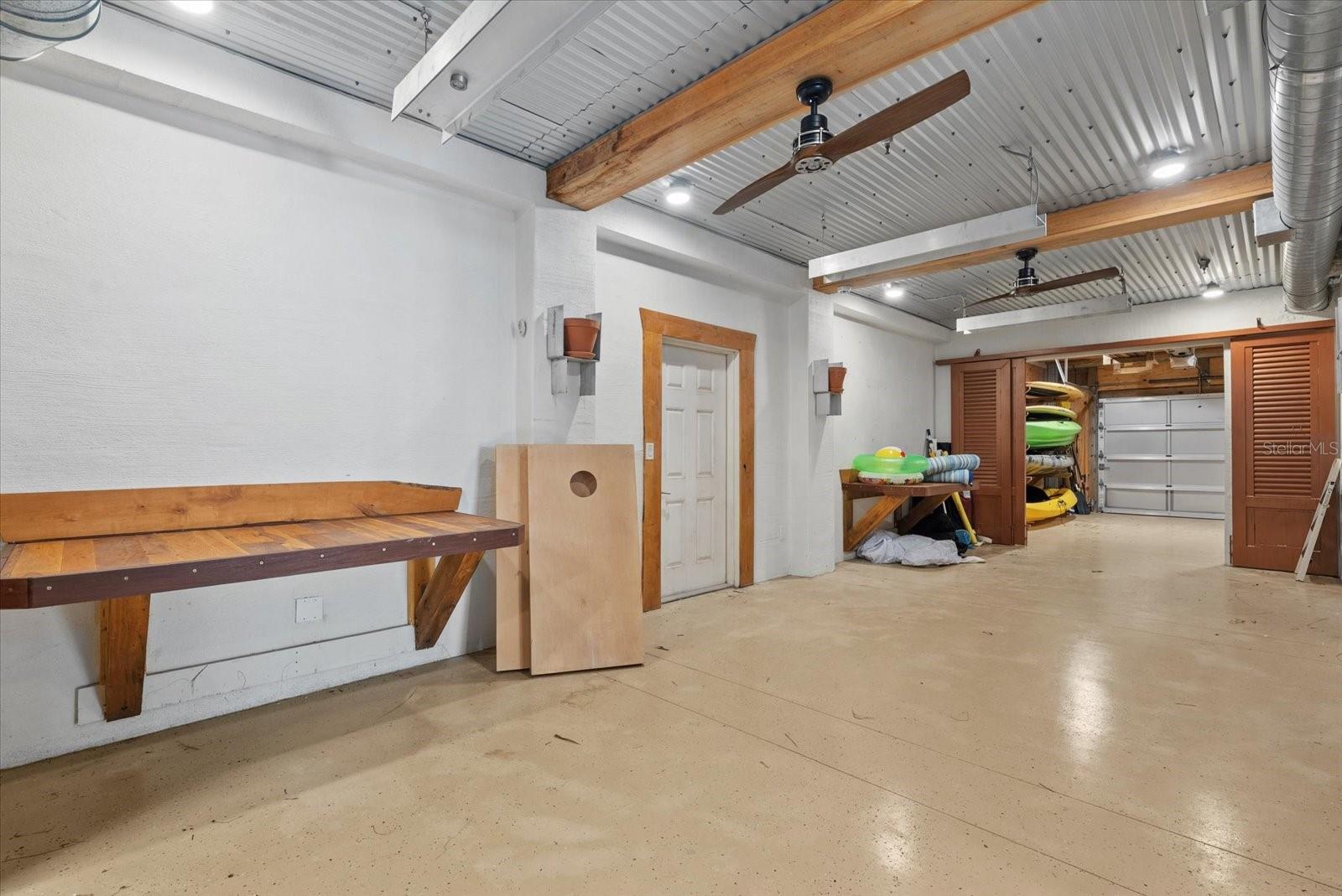 BAY BEACH - Residential Income