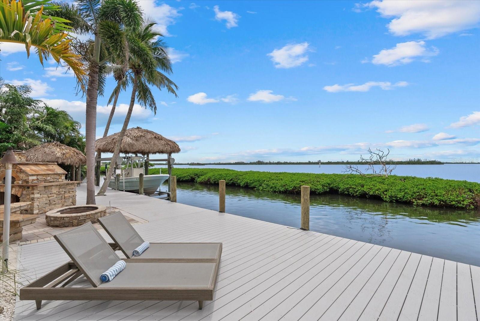 BAY BEACH - Residential Income