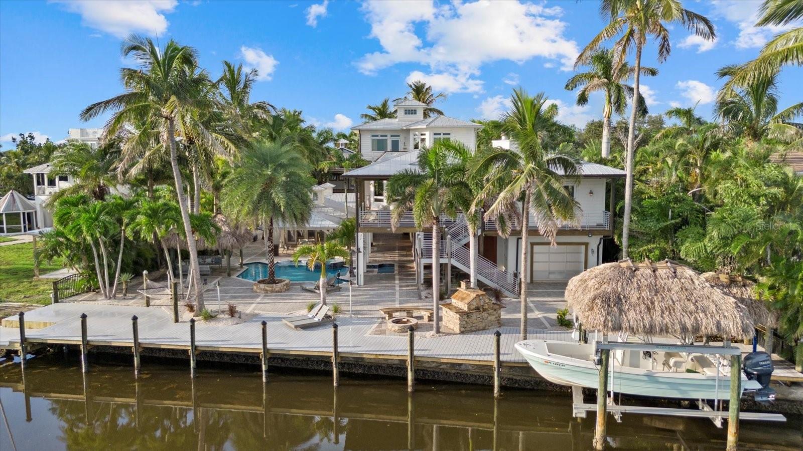 BAY BEACH - Residential Income