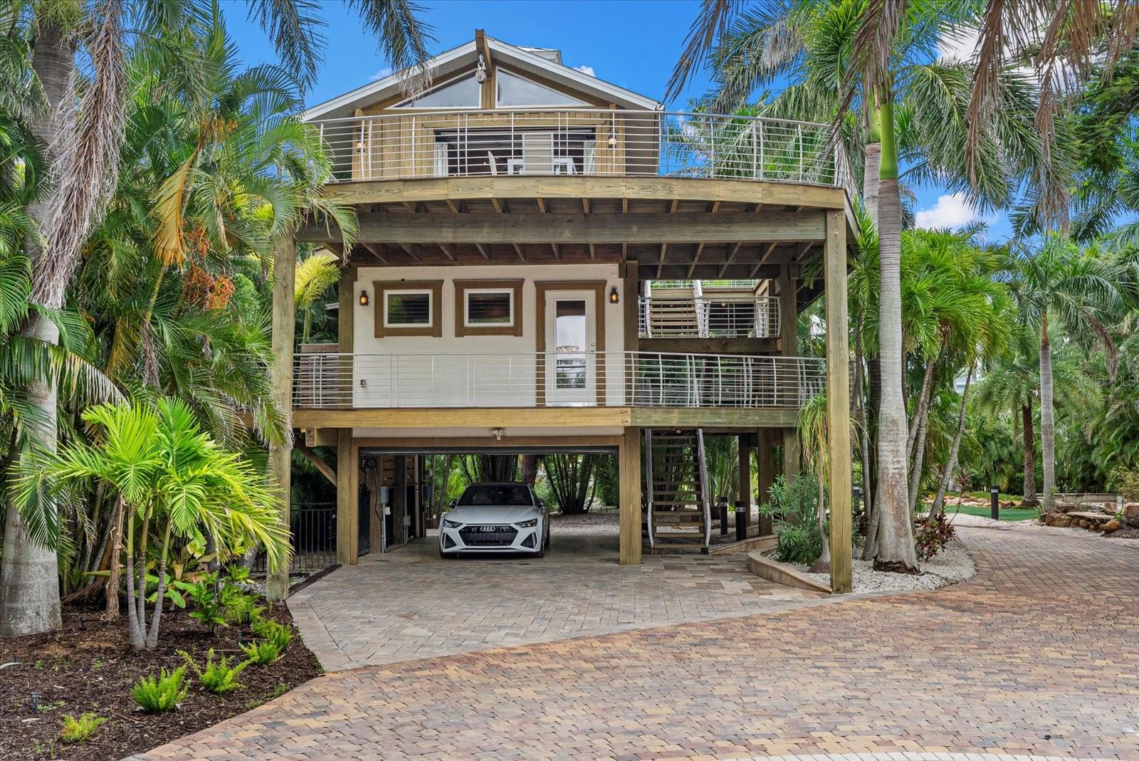 BAY BEACH - Residential Income