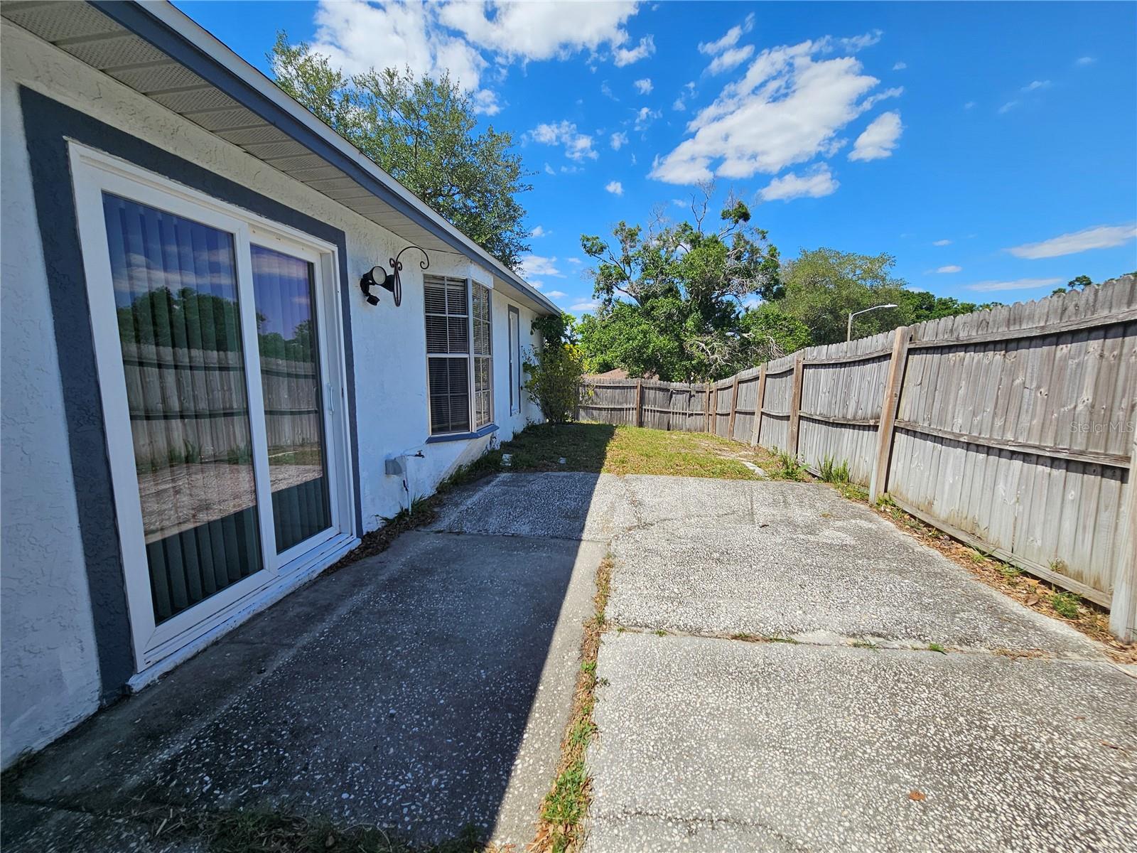LAKE ST GEORGE SOUTH UNIT II - Residential Lease