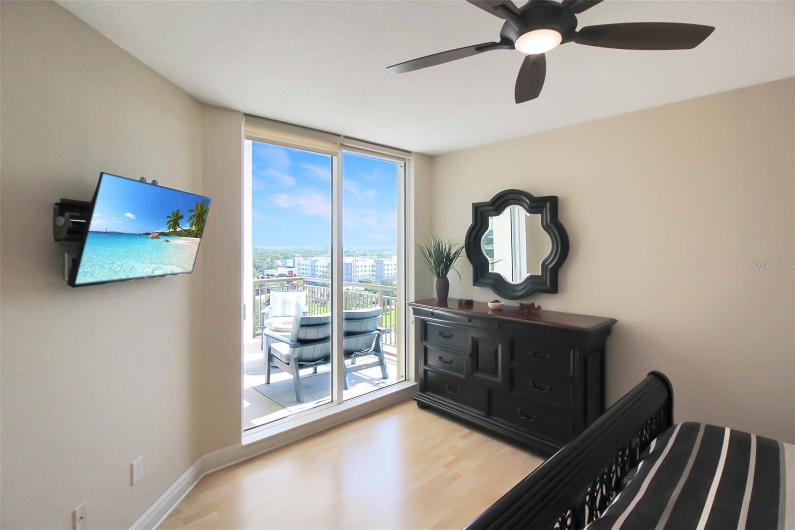 ALINARI - Residential Lease