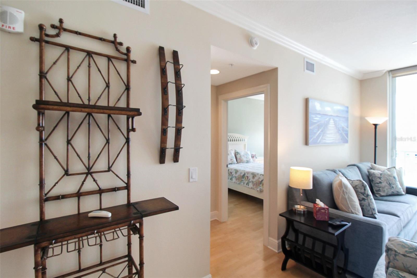 ALINARI - Residential Lease