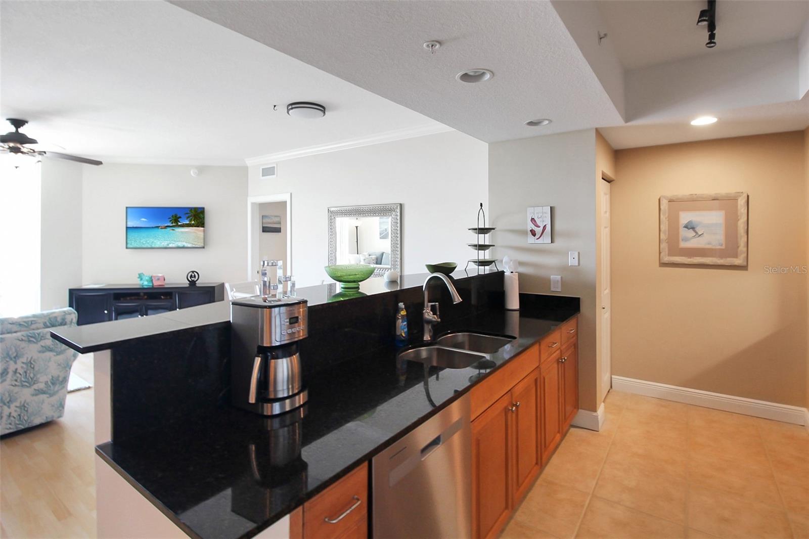ALINARI - Residential Lease