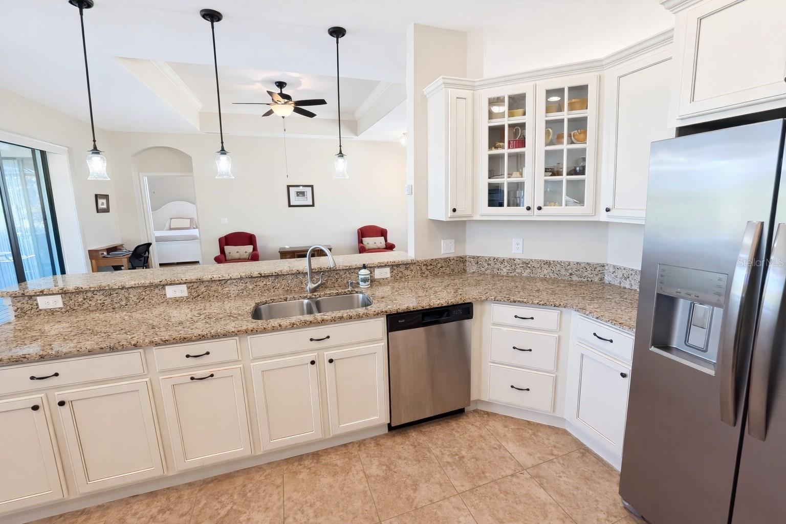 ROTONDA SANDS - Residential