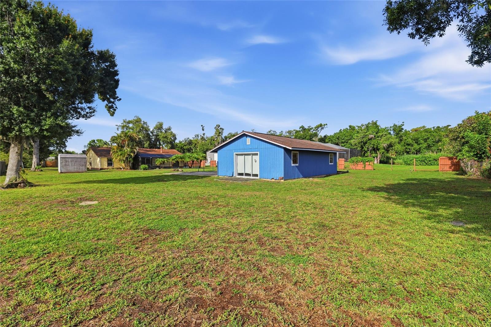 ACREAGE & UNREC - Residential