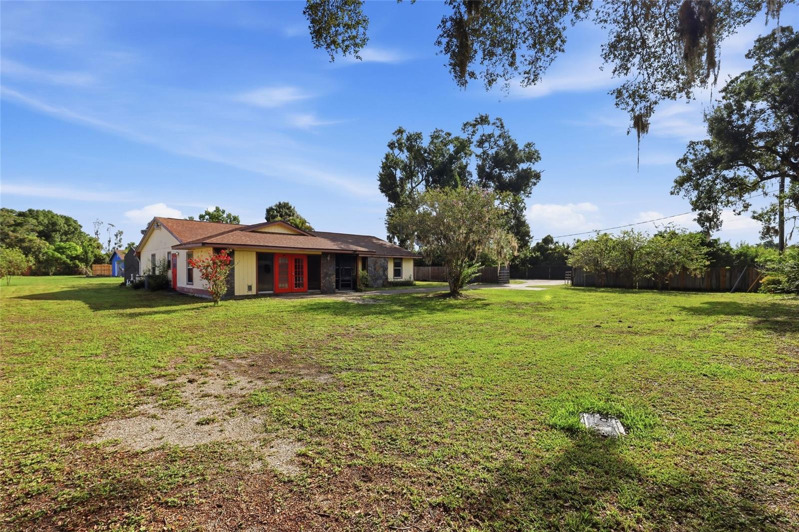 ACREAGE & UNREC - Residential
