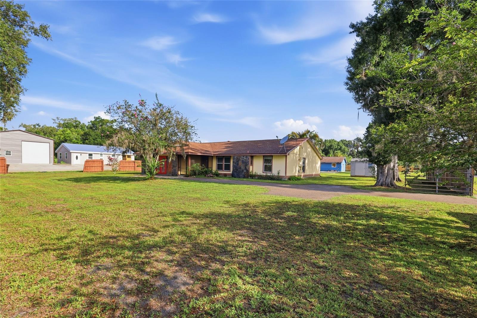 ACREAGE & UNREC - Residential