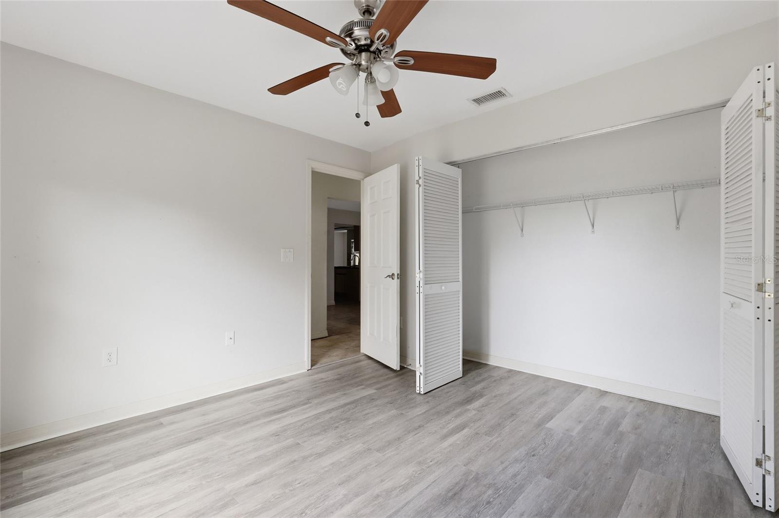 ACREAGE & UNREC - Residential