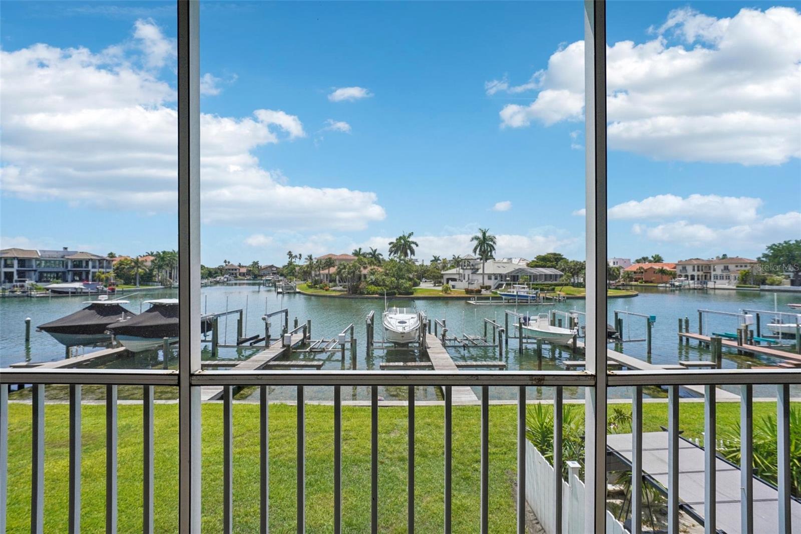 PALM ISLAND TOWNHOMES - Residential Lease