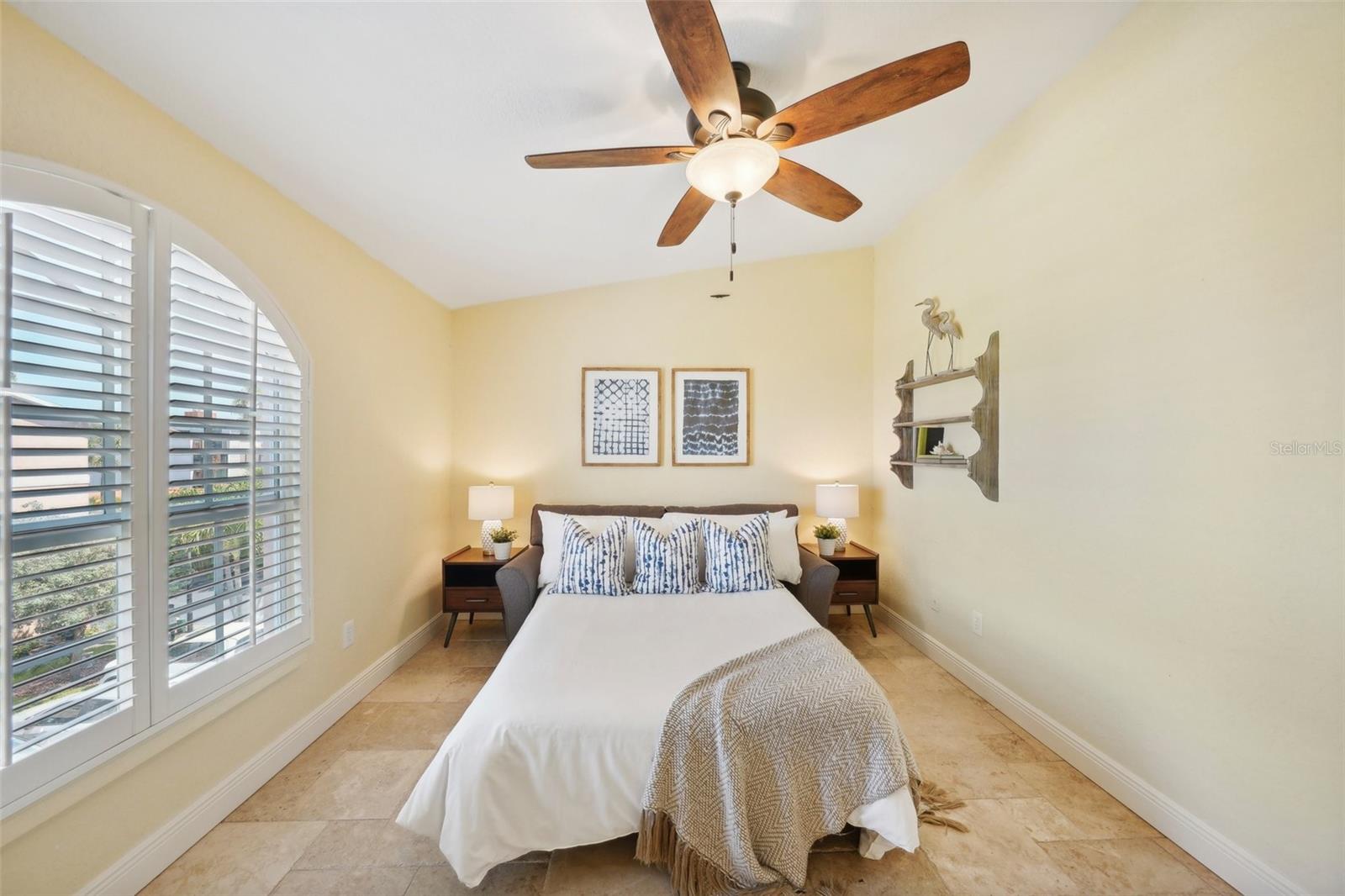 PALM ISLAND TOWNHOMES - Residential Lease