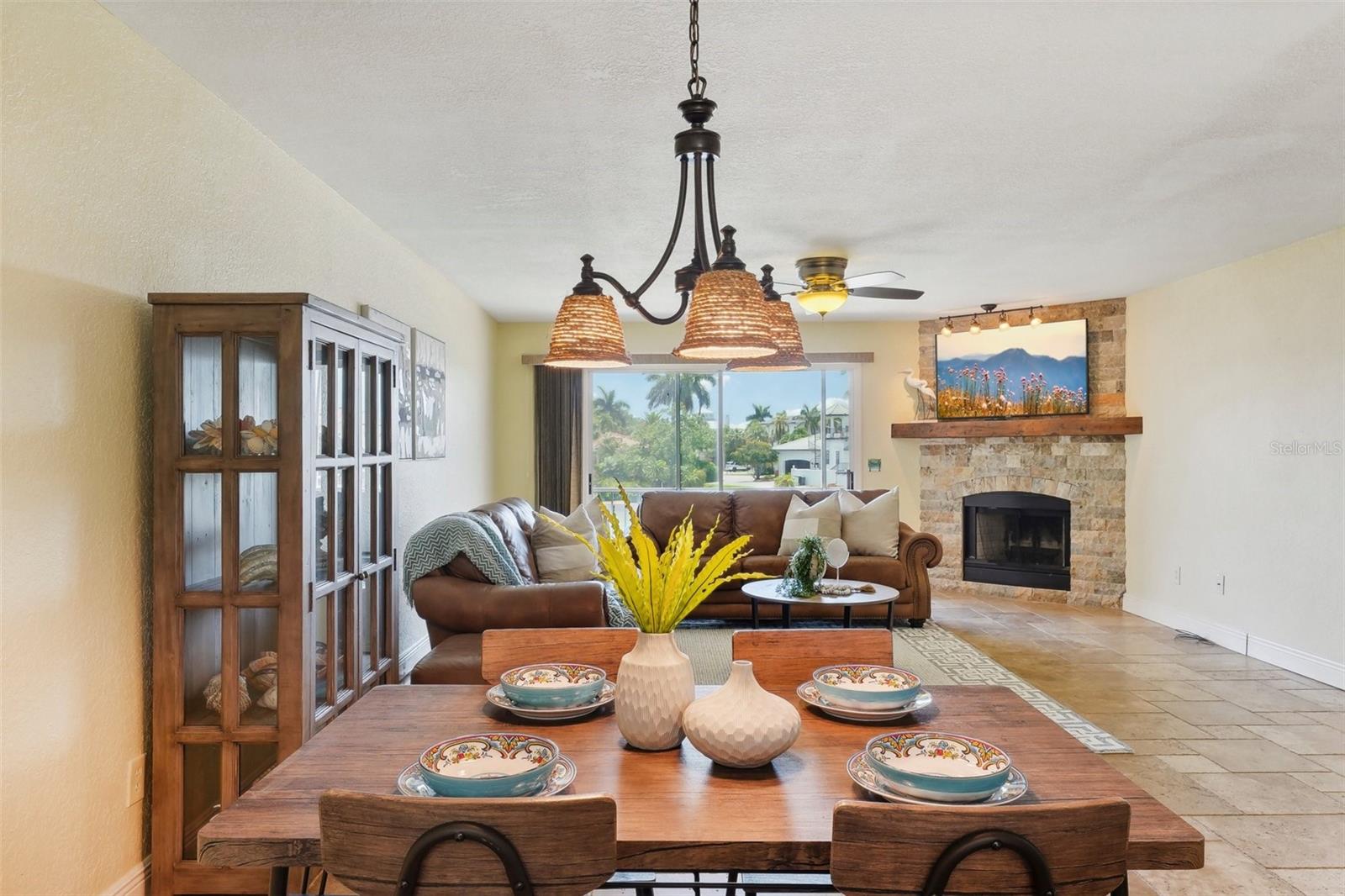PALM ISLAND TOWNHOMES - Residential Lease