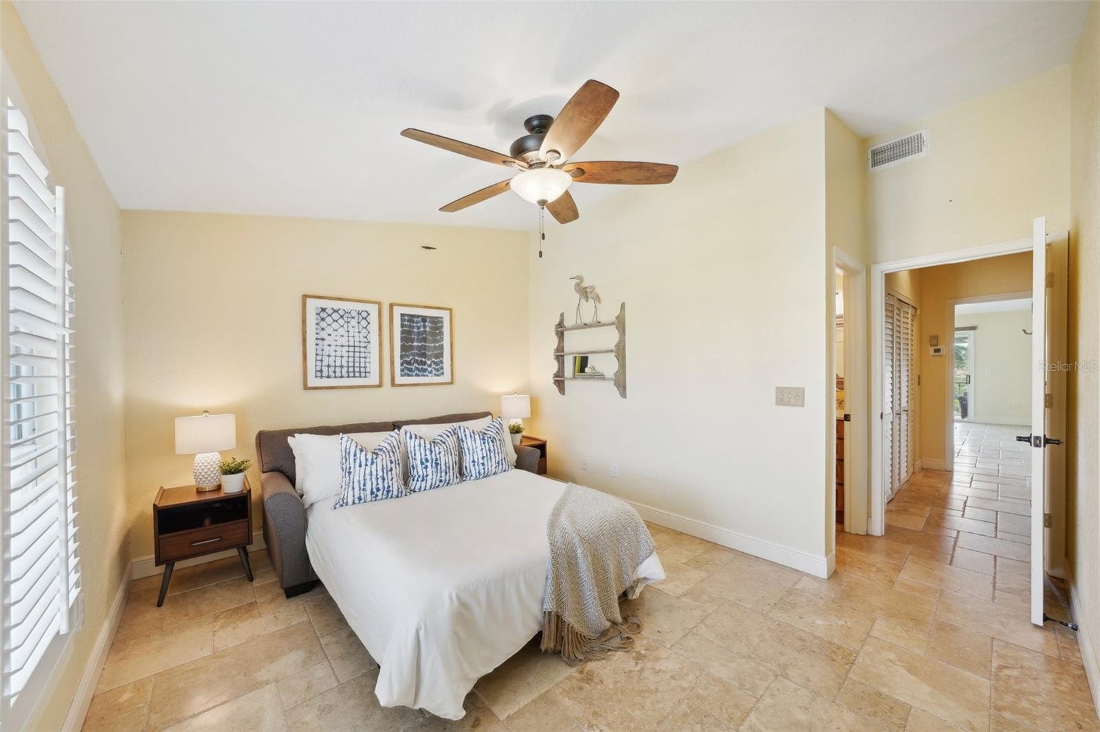 PALM ISLAND TOWNHOMES - Residential Lease