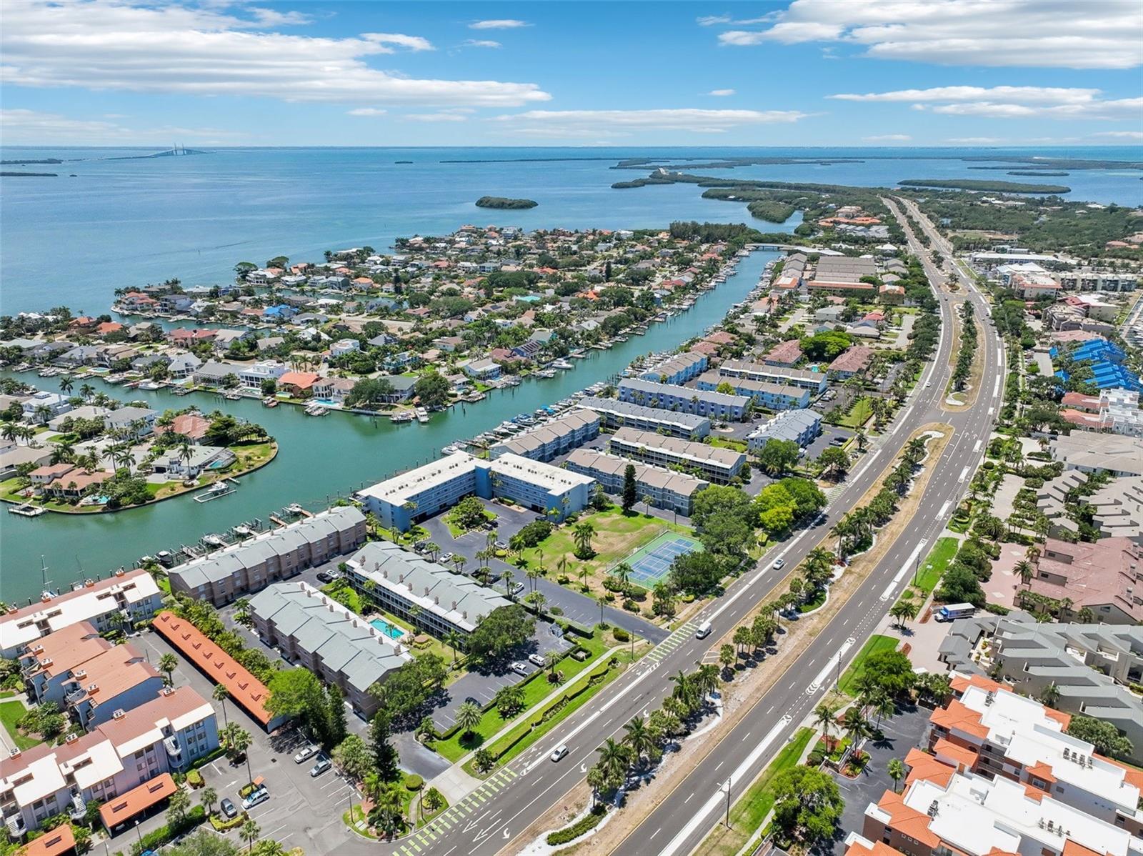 PALM ISLAND TOWNHOMES - Residential Lease