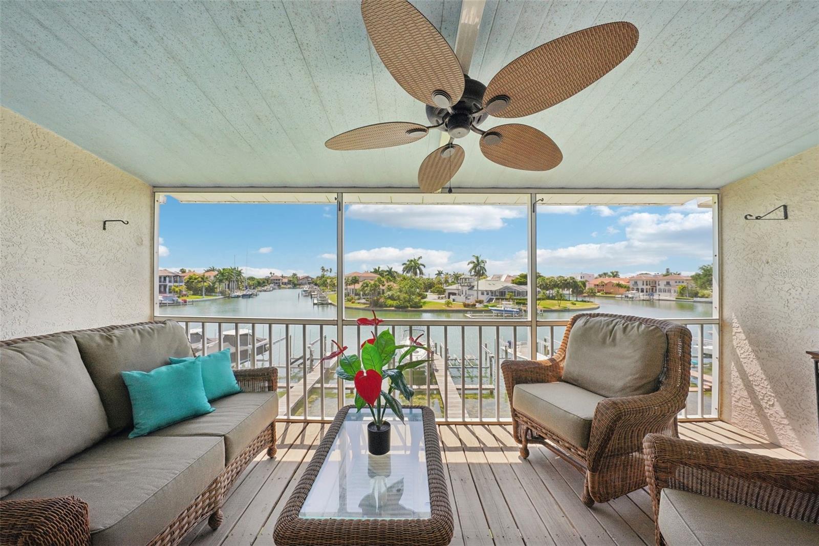 PALM ISLAND TOWNHOMES - Residential Lease